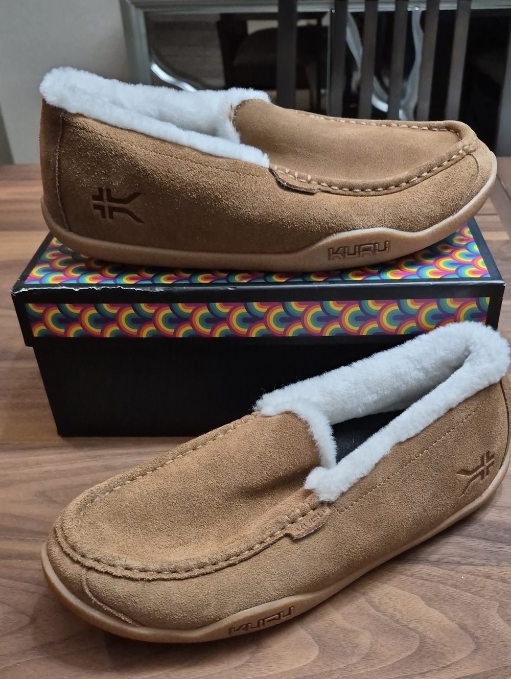 Kuru Loft Men's Sz 10-10.5 Slippers $149